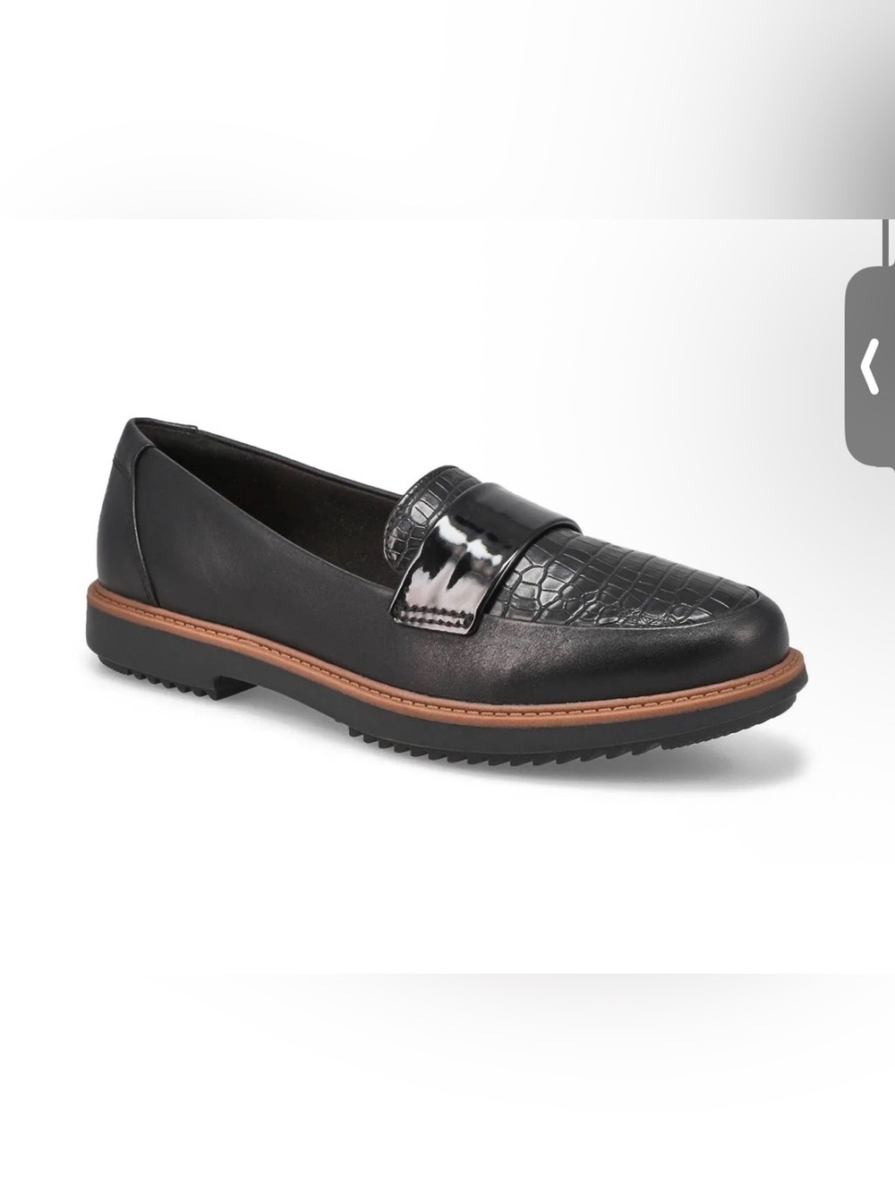 Collection by Clarks Raisie Arlie croco emboss loafer.  Size 7